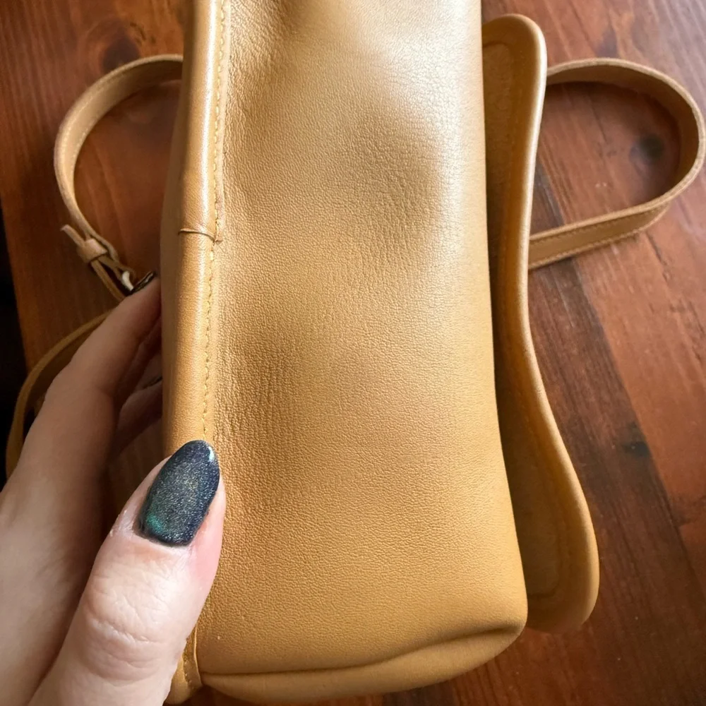 Vintage Coach Companion Crossbody Bag Tan - Picture 9 of 10